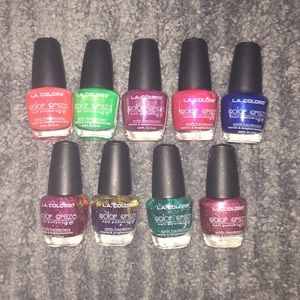 Bundle of 9 color craze nail polishes